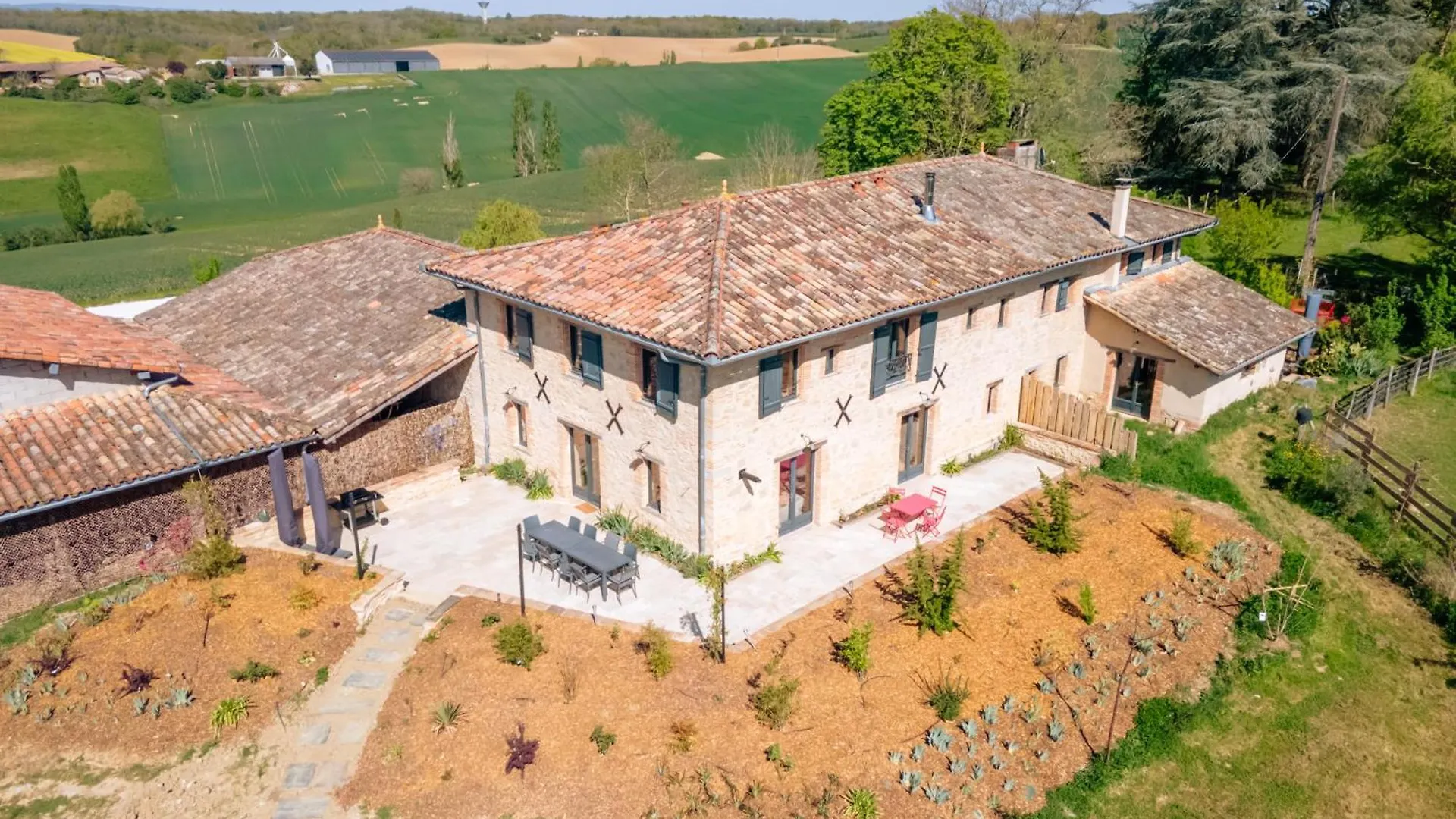 Bed & Breakfast Le Rivalou - Chambres D'Hotes - Grazac - Tarn