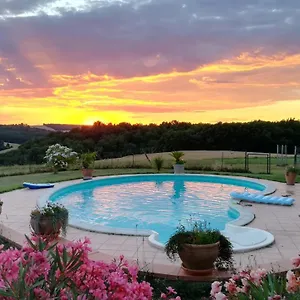 Les Hauts De Grazac, Et Tables D'hotes Bed and breakfast